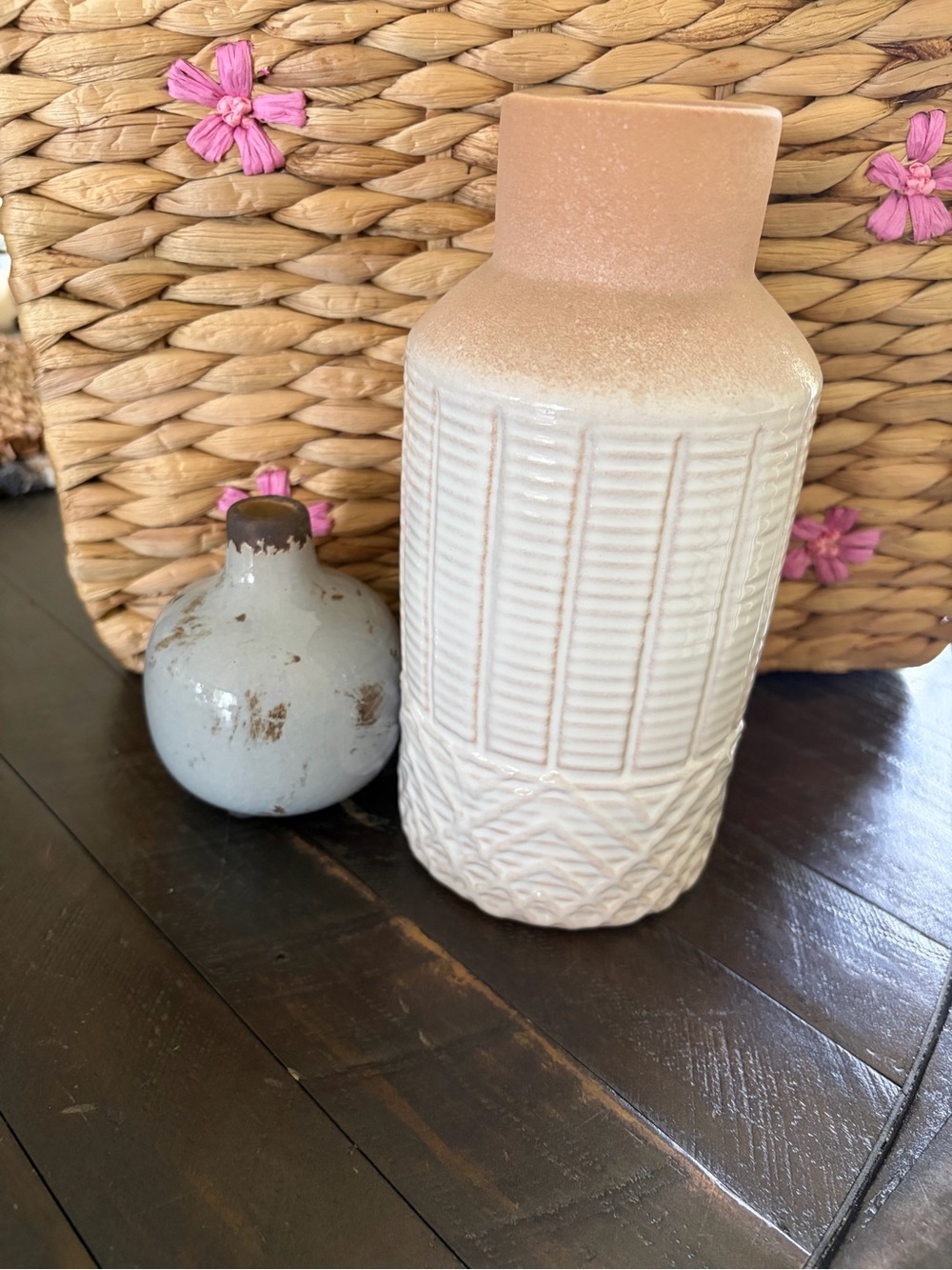 Textured Two-Tone Ceramic Vase in Cream and Tan